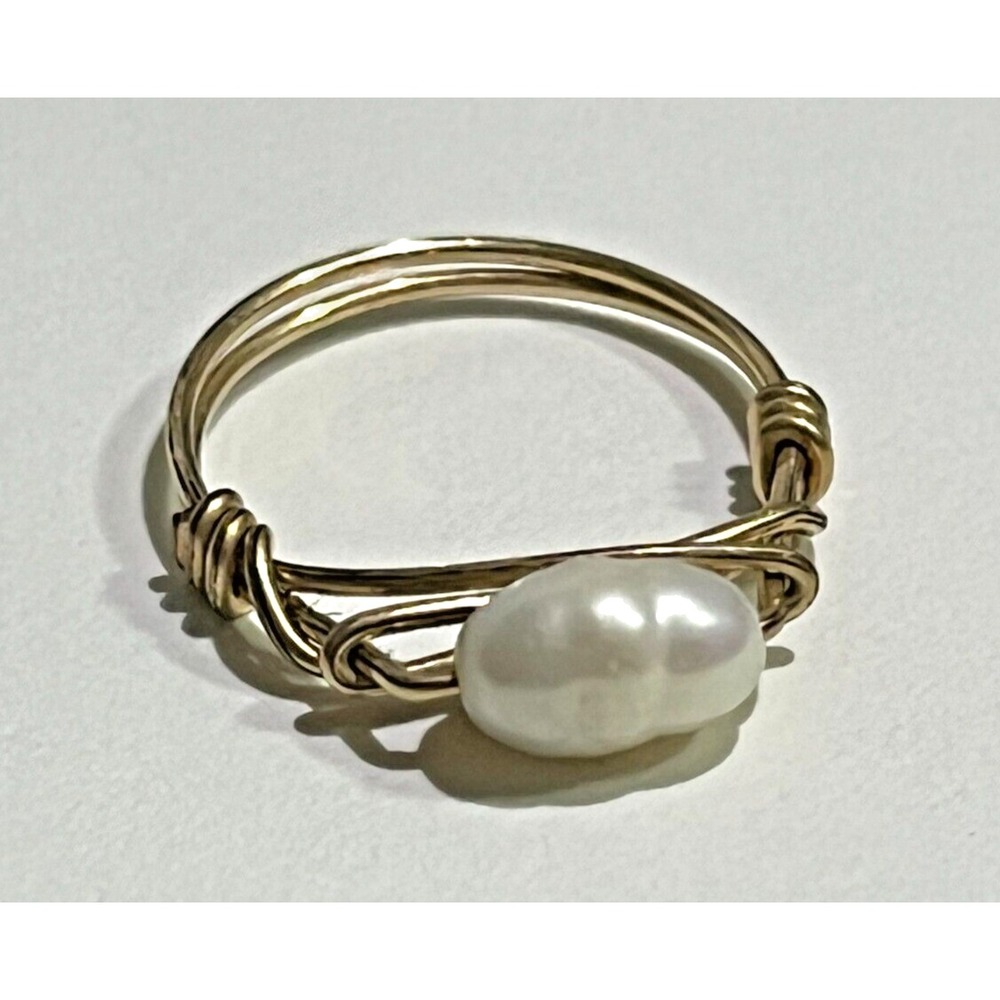 Handtied Wire Freshwater Pearl Ring Gold Tone Size 2.5 artisan handmade jewelry